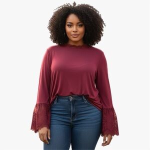 ➕ NWT Xhilaration Plus Sz XXL Lace Bell Sleeve Top